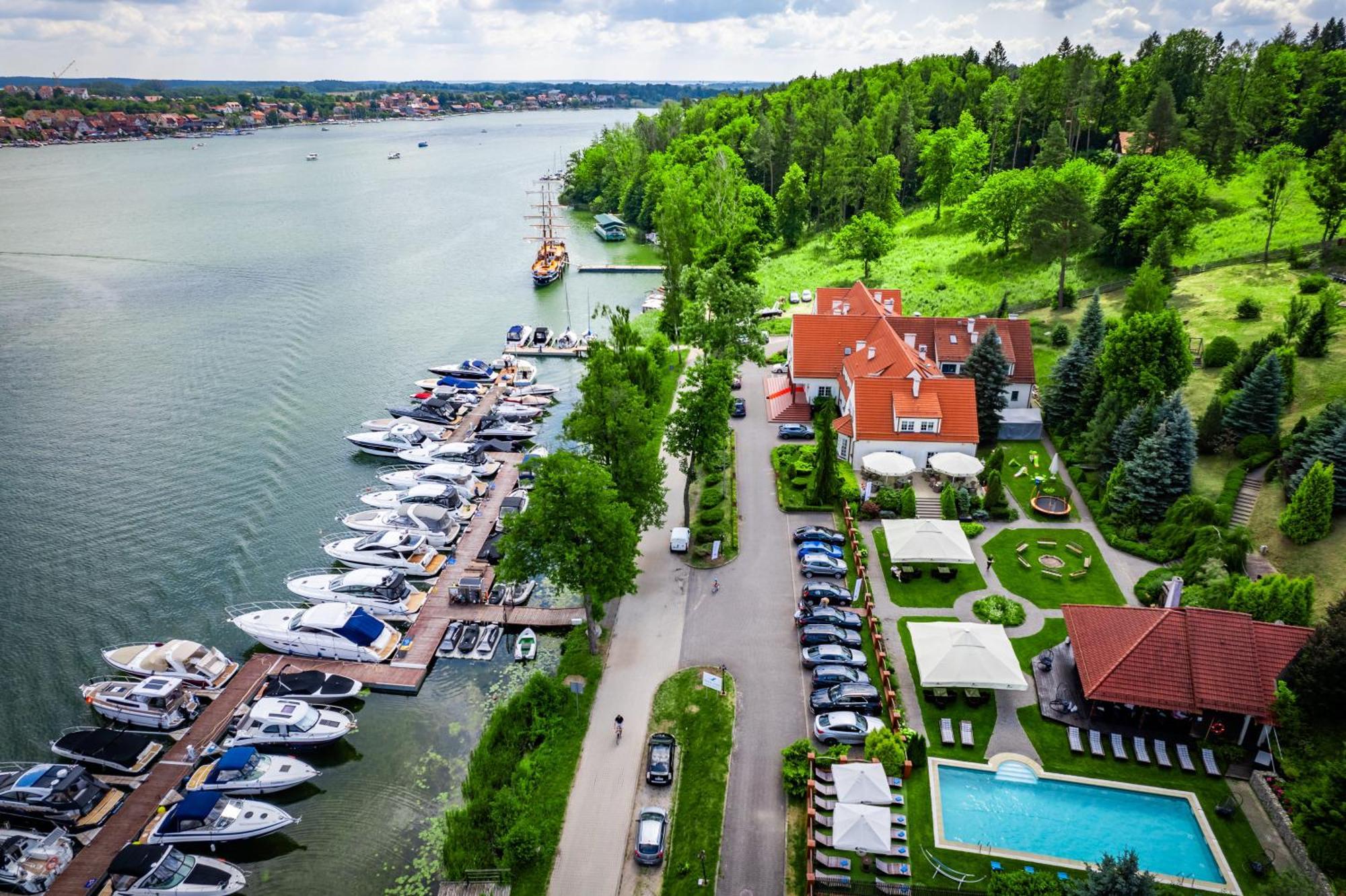 Amax Boutique Hotel Mikołajki المظهر الخارجي الصورة